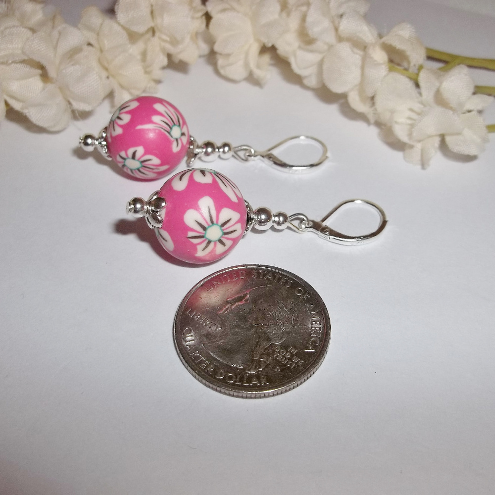 Big Pink Flower Earrings Dangle Beaded NWT 4777 - Picture 5 of 8